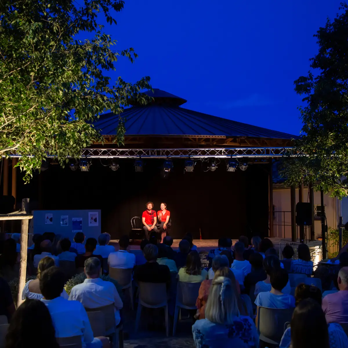 Rire aux étoiles Grimaud