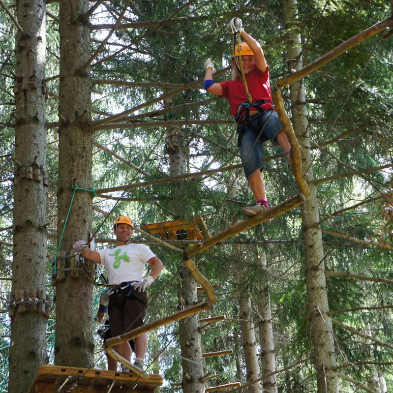 Arbraventure, parcours aventure à Champoléon