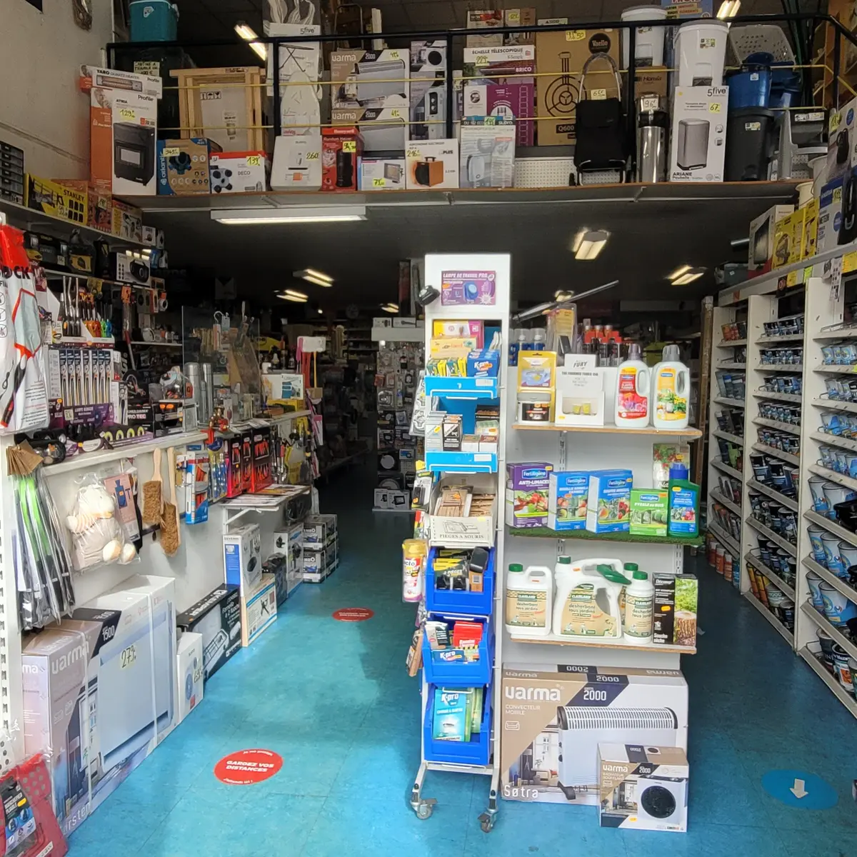 Le magasin vu de l'entrée