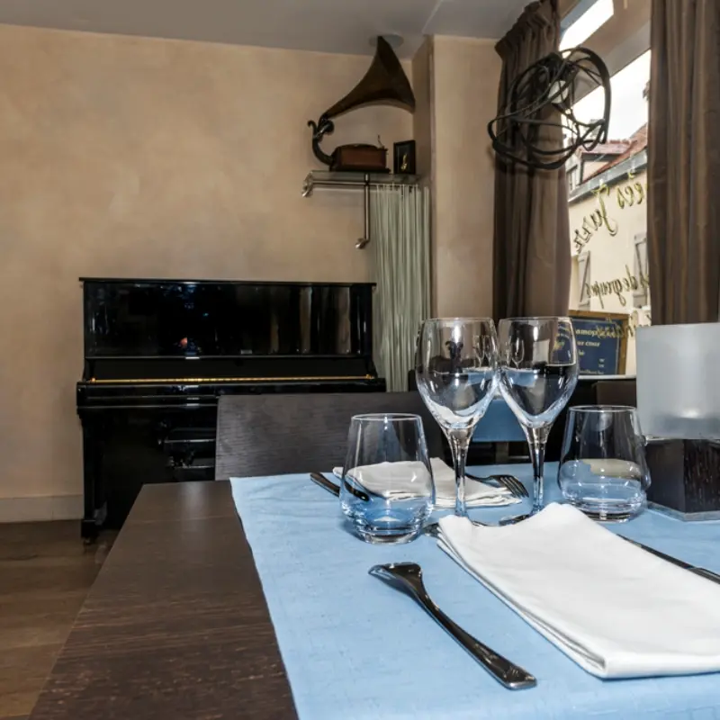 Le Gramophone, Marly-le-Roi