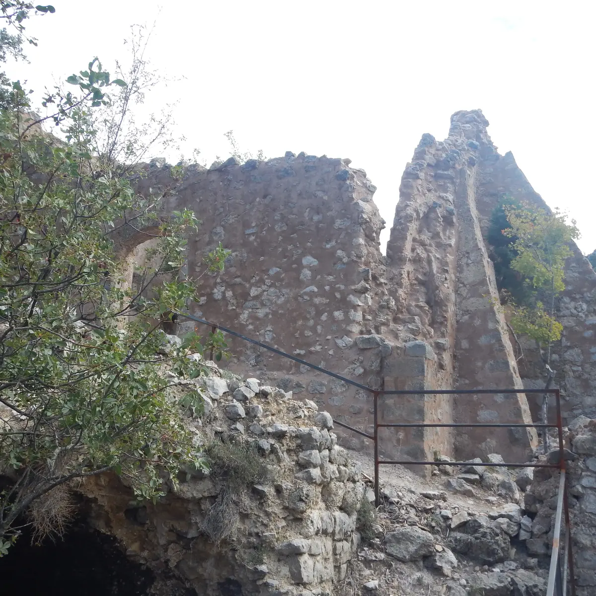 Pont romain et chapelle Saint André