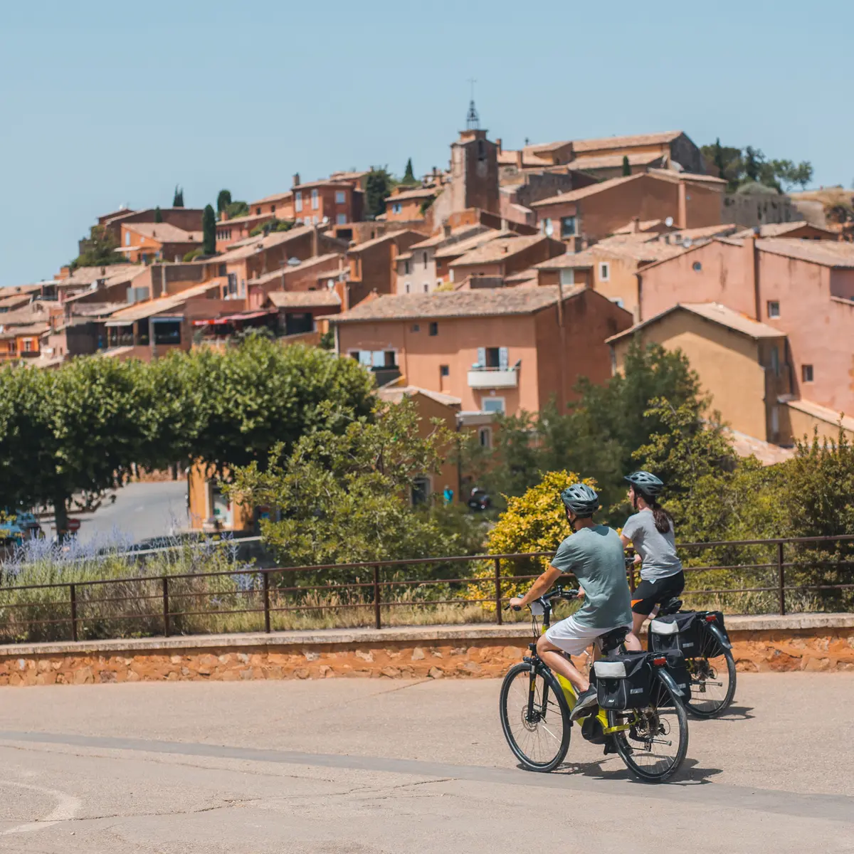 Les ocres à vélo - Roussillon
