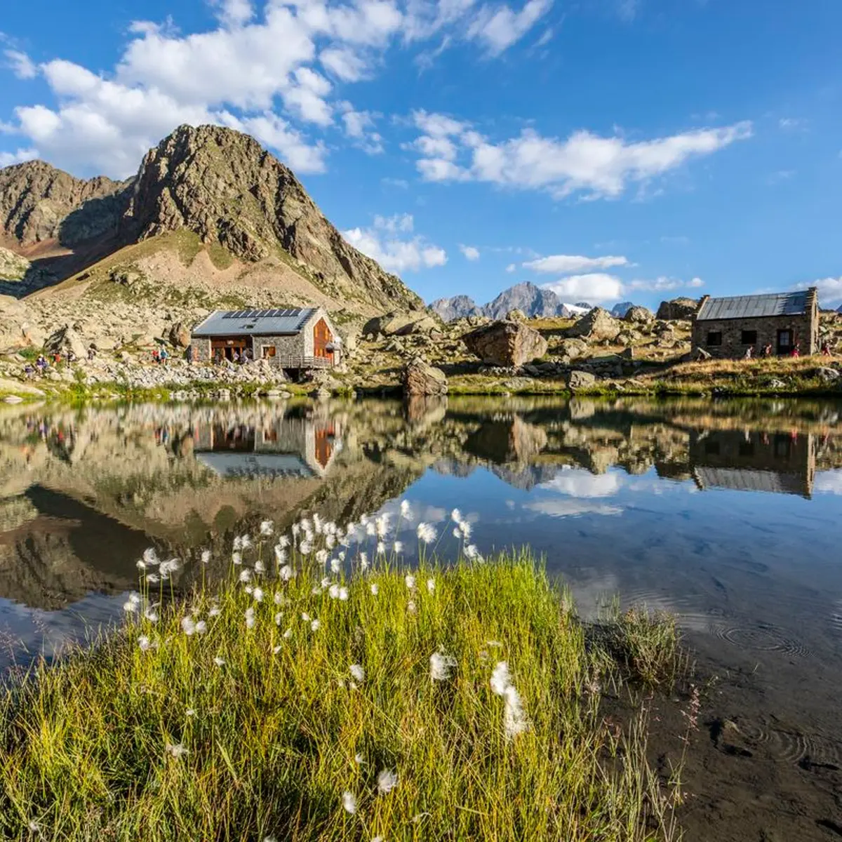 Lac et refuge de Vallonpierre