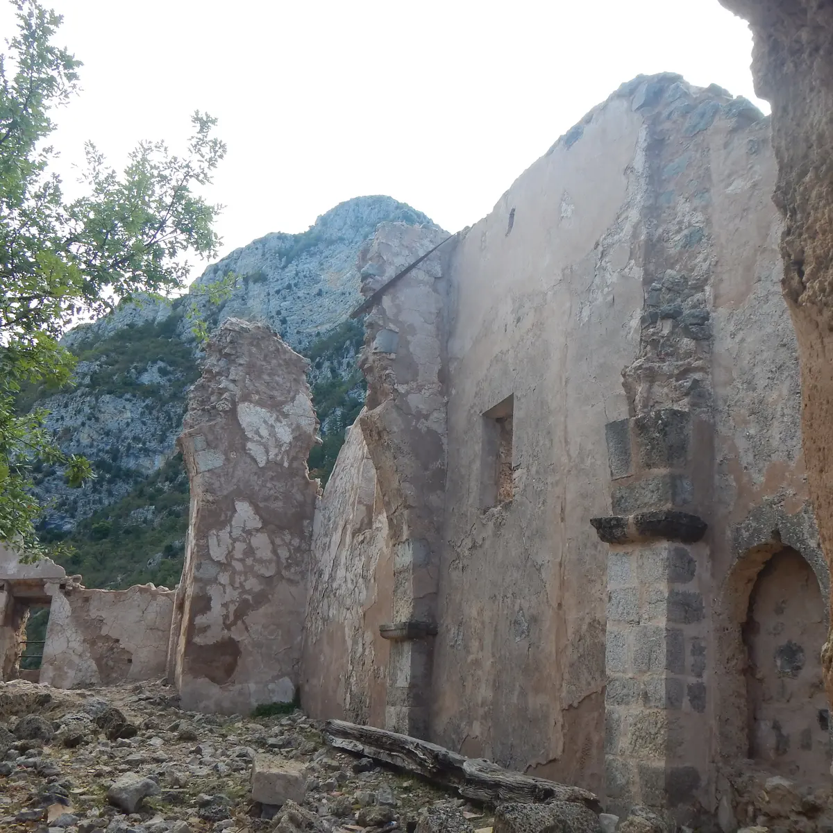 Pont romain et chapelle Saint André