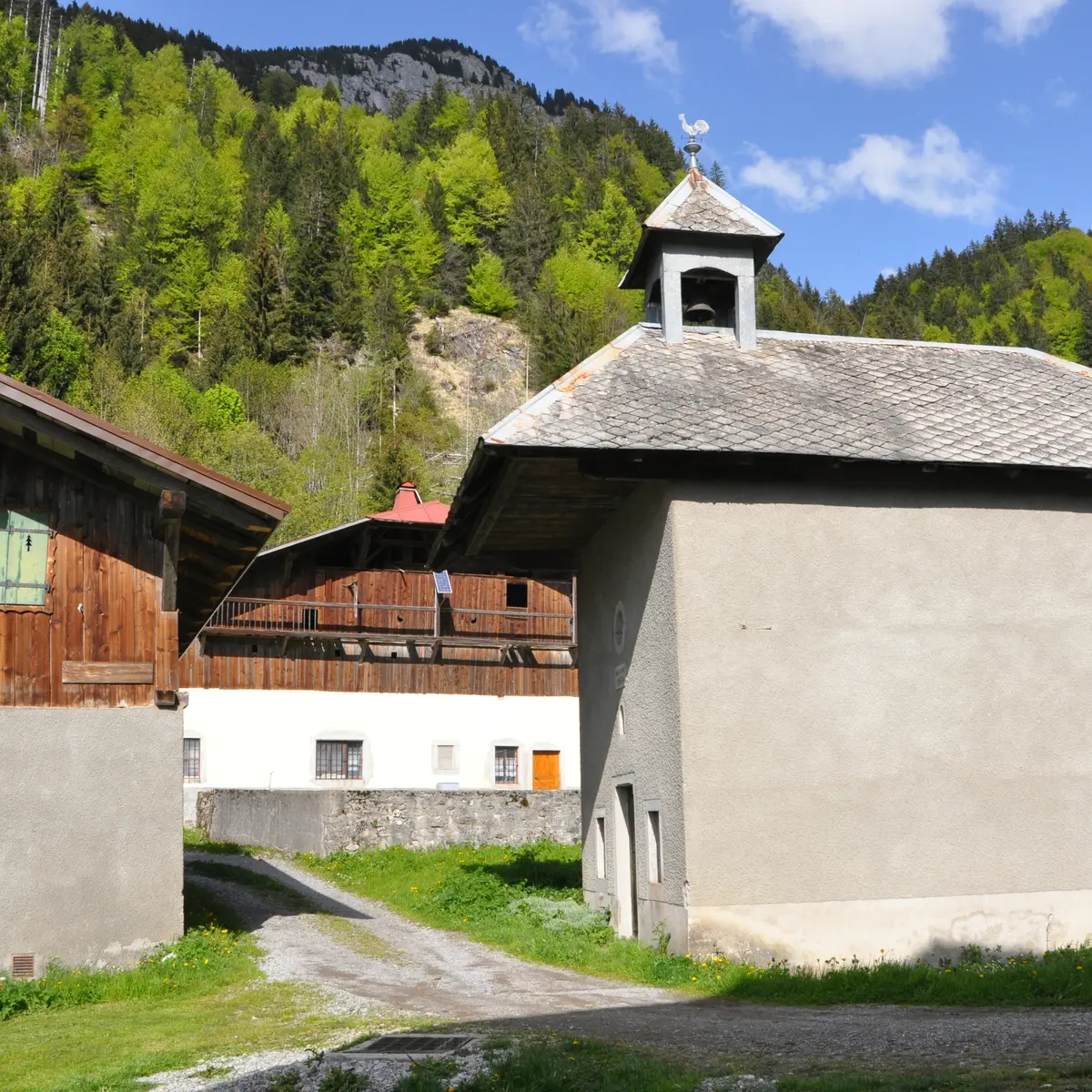 Le hameau de la Colonnaz