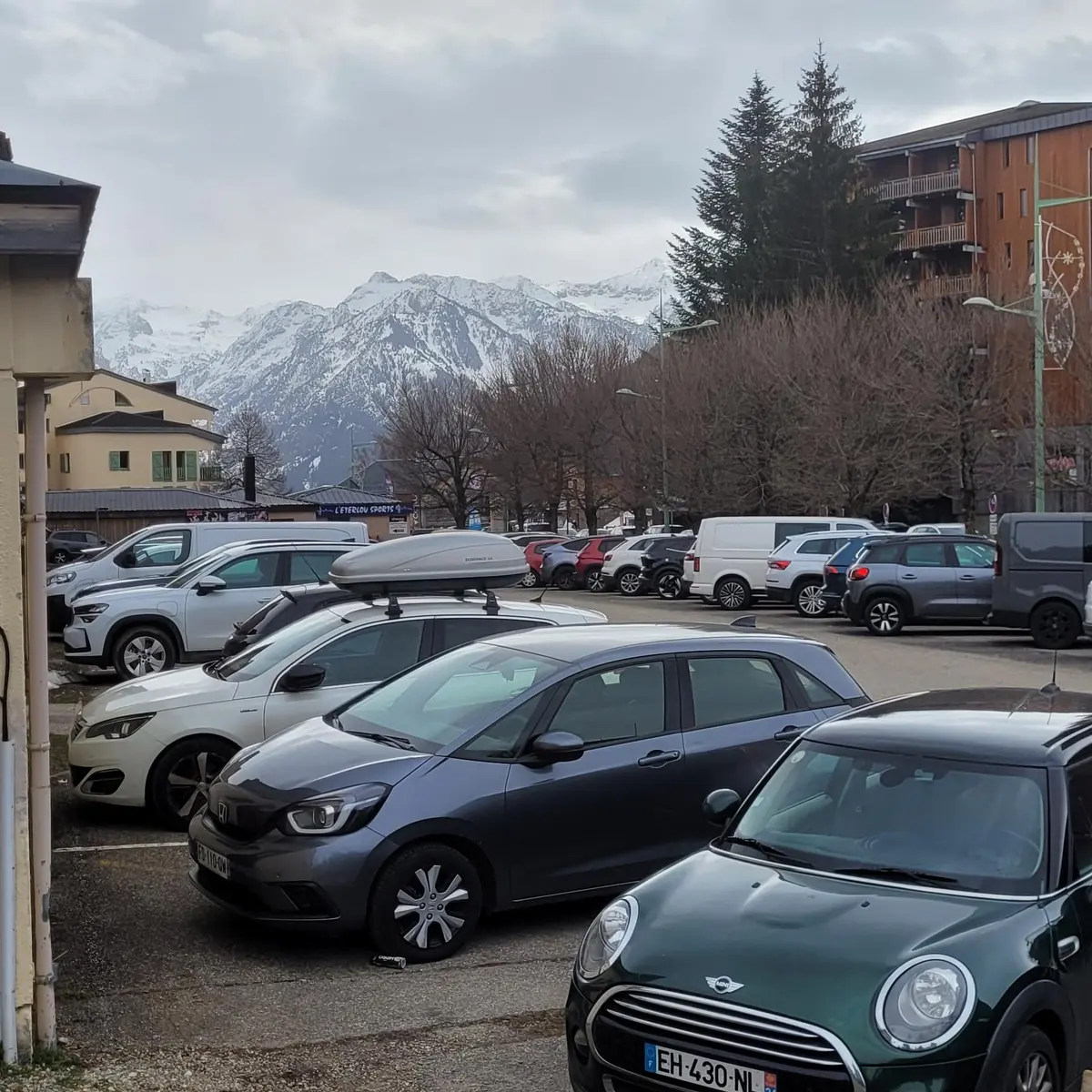 Parking avenue des lagopèdes