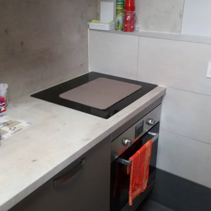 Cuisine de la salle des fêtes de Chabestan