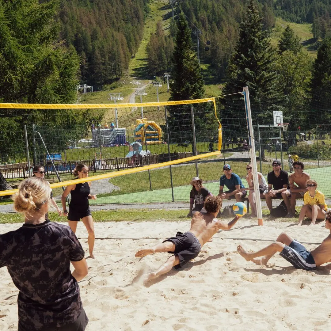Terrain de beach volley à Val-d'Isère
