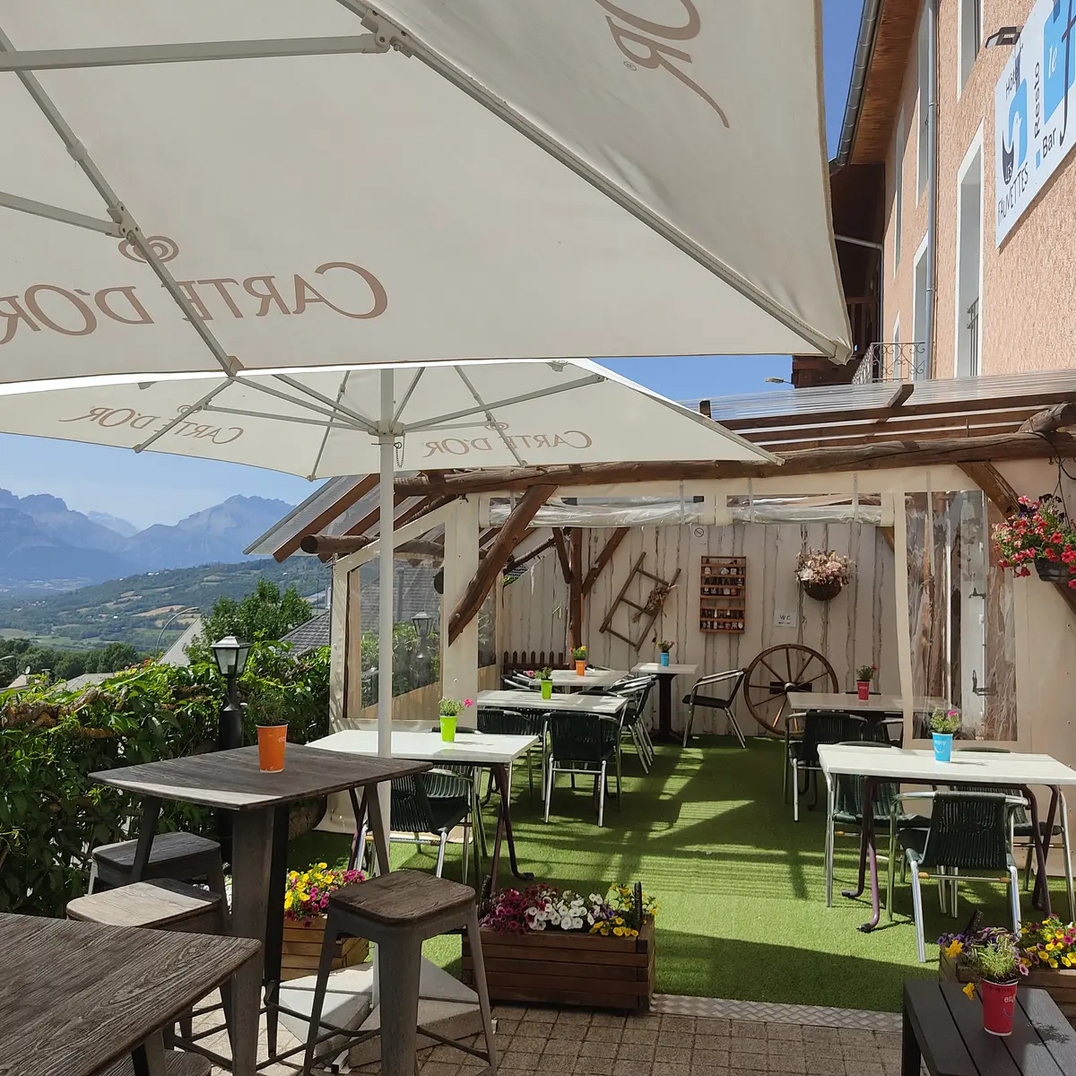 Hôtel les Fauvettes