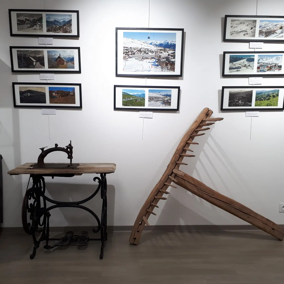 Salle d'exposition de la Mairie
