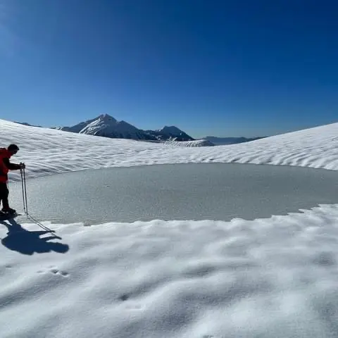 Raquettes avec les accompagnateurs en montagne