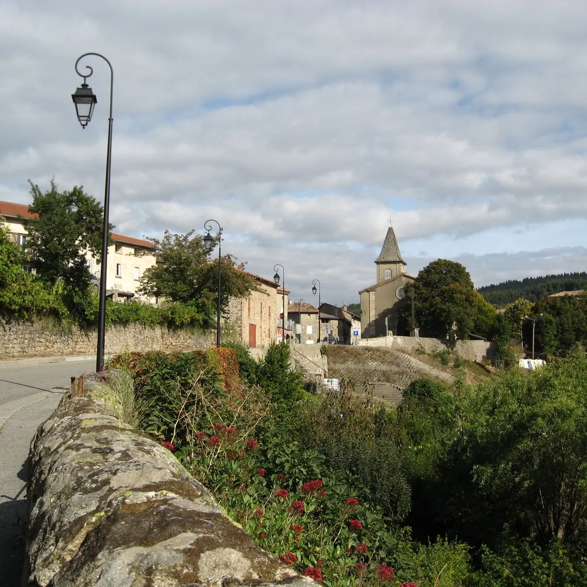 village des Nonières