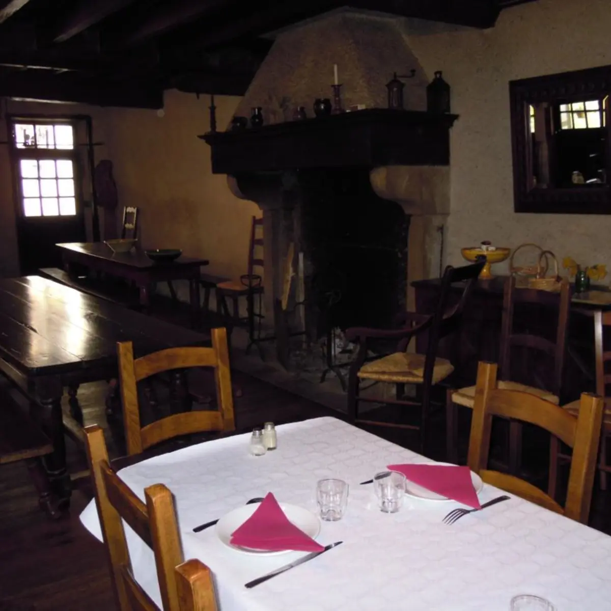 Salle de restaurant vue 2