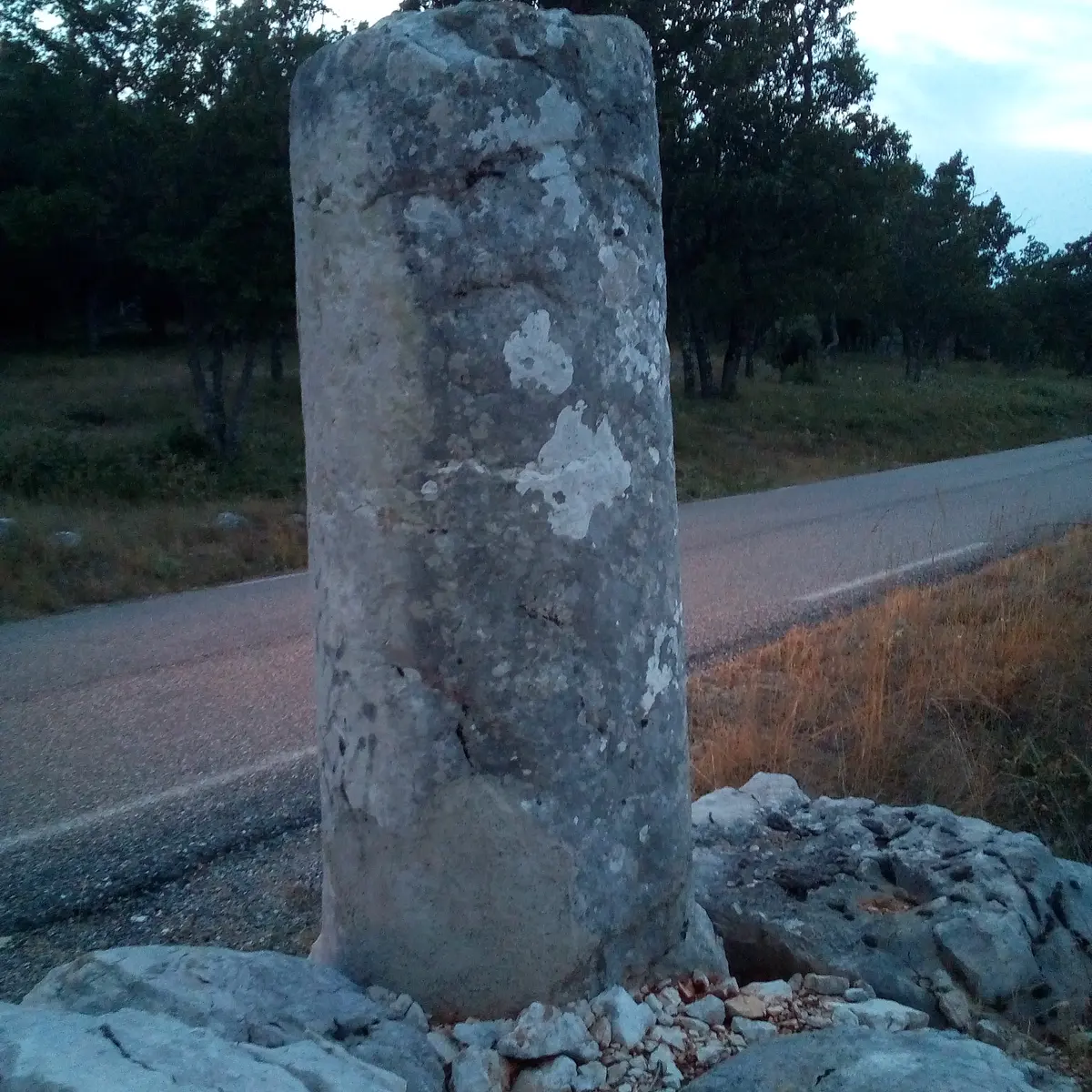 Borne miliaire Vérignon