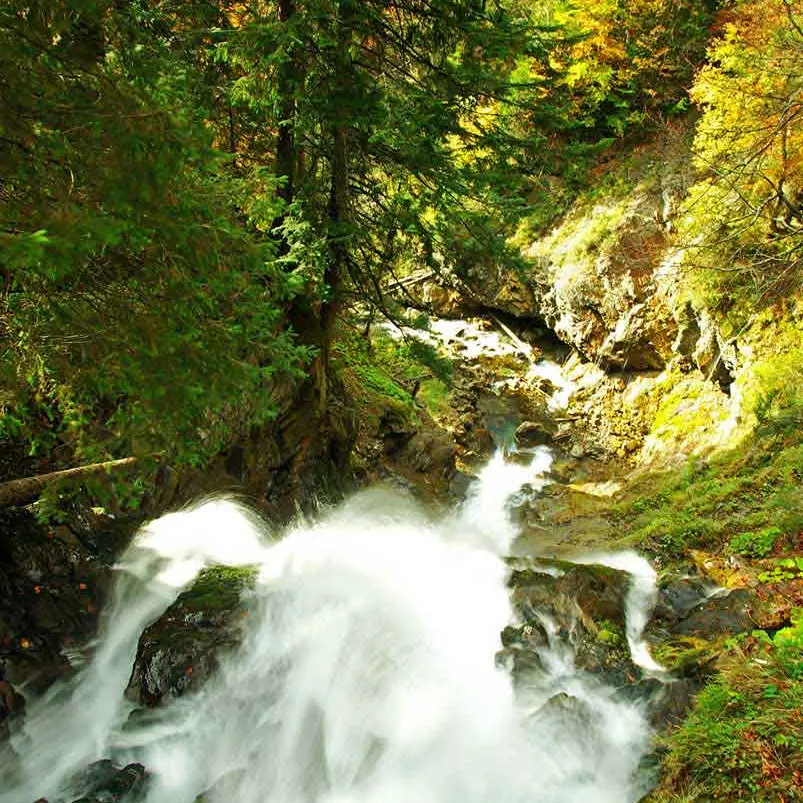 La cascade vue du haut