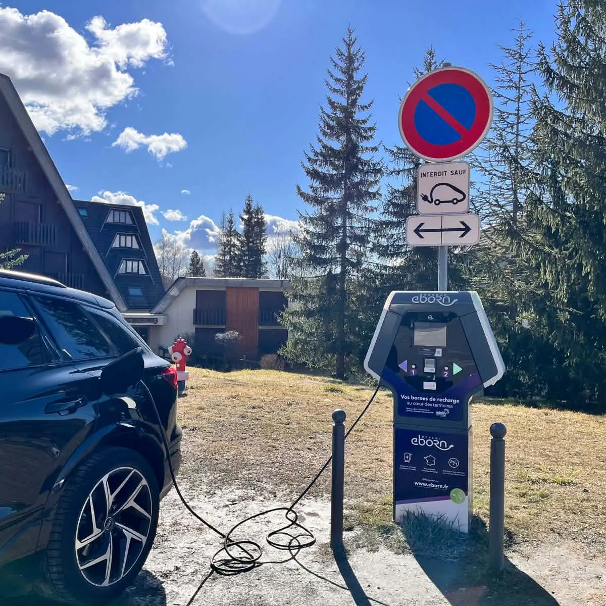 e-Borne recharge électrique Montclar