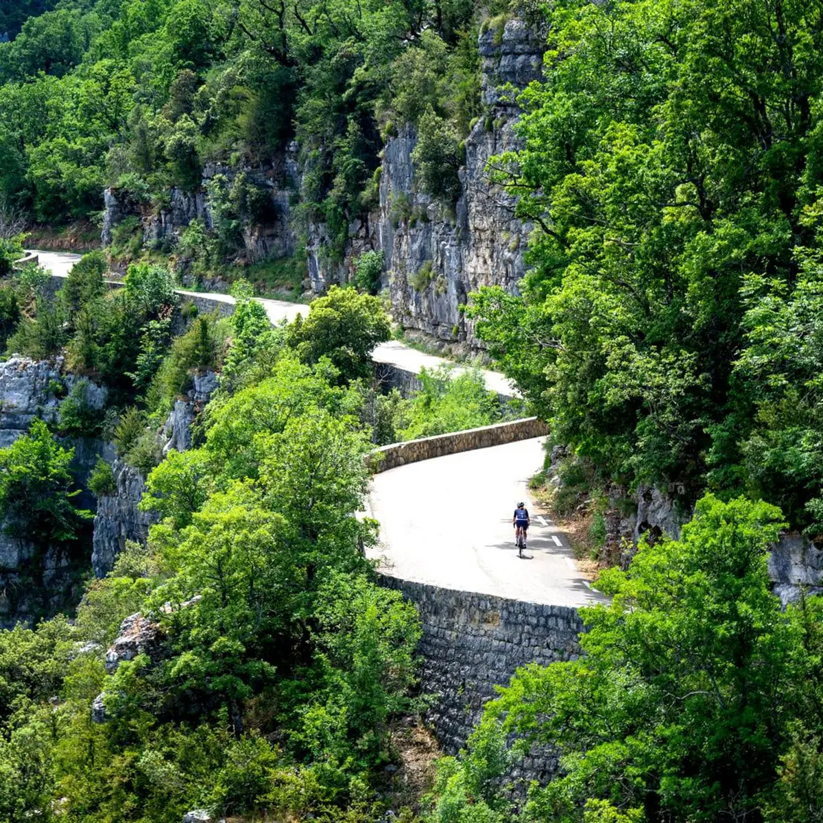 Sur la corniche sublime