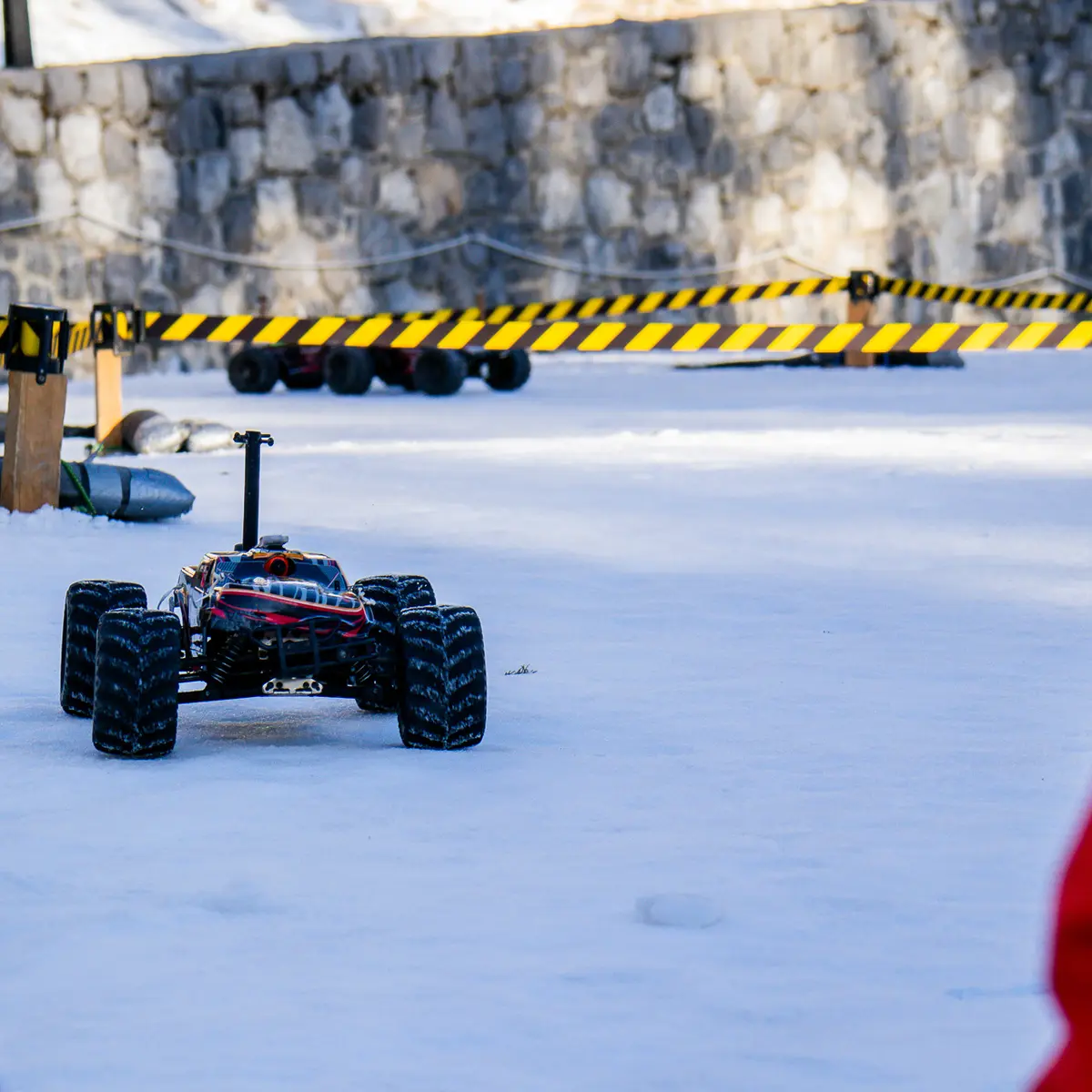 Voiturette en action sur un circuit d'ores et déjà tracé