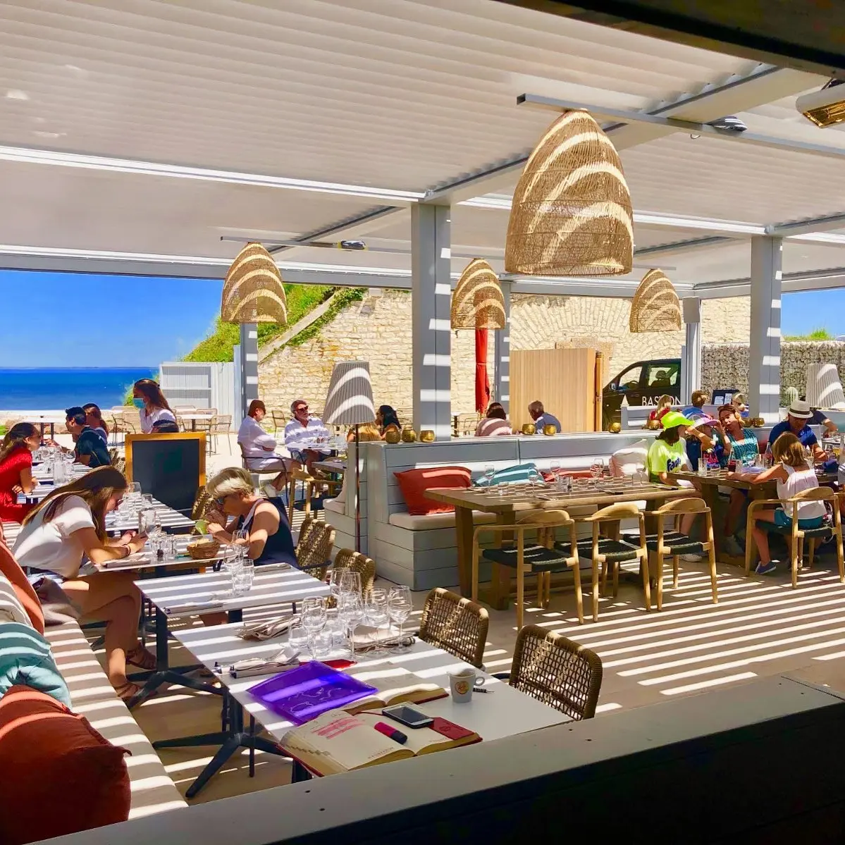 Le Bastion - Restaurant.Bar.Club