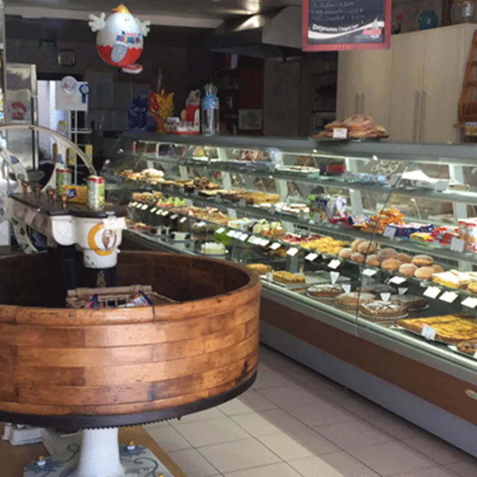 L'intérieur de la boulangerie