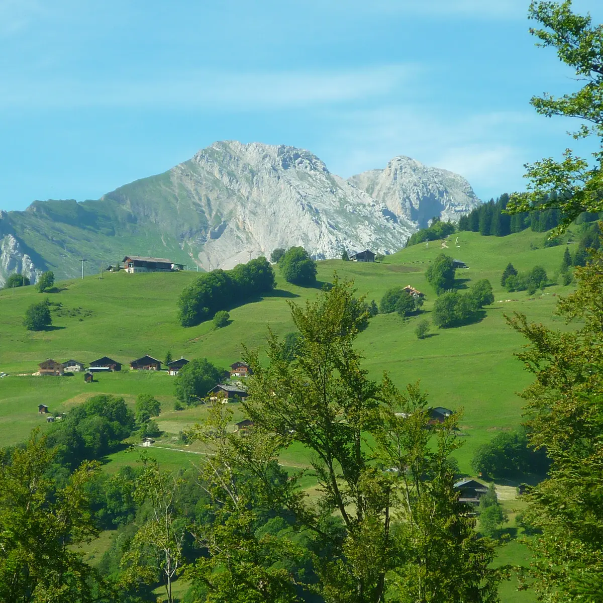 Tour du Roc des Arces