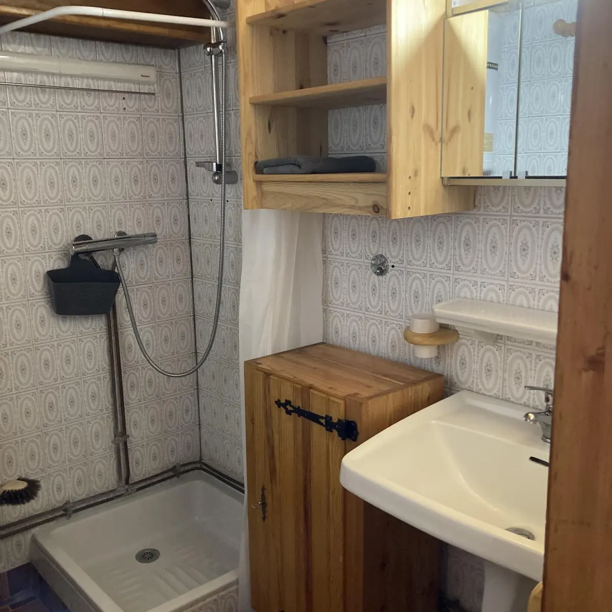 Meublé M. Cotijos Laurent St Léger les Mélèzes