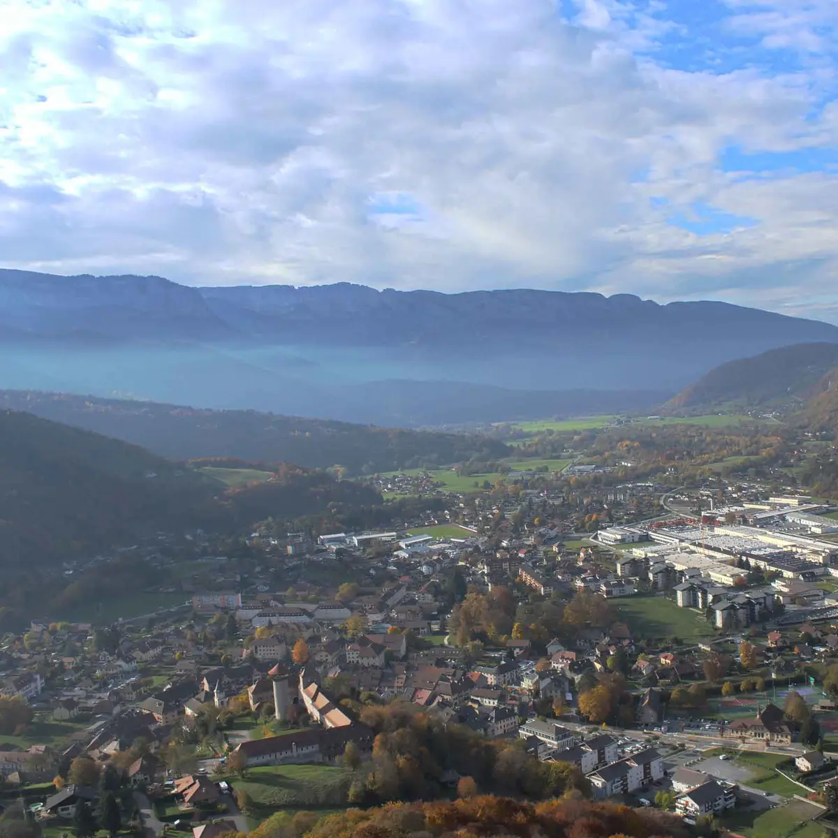 Vue du Crest de Chambellon à Faverges