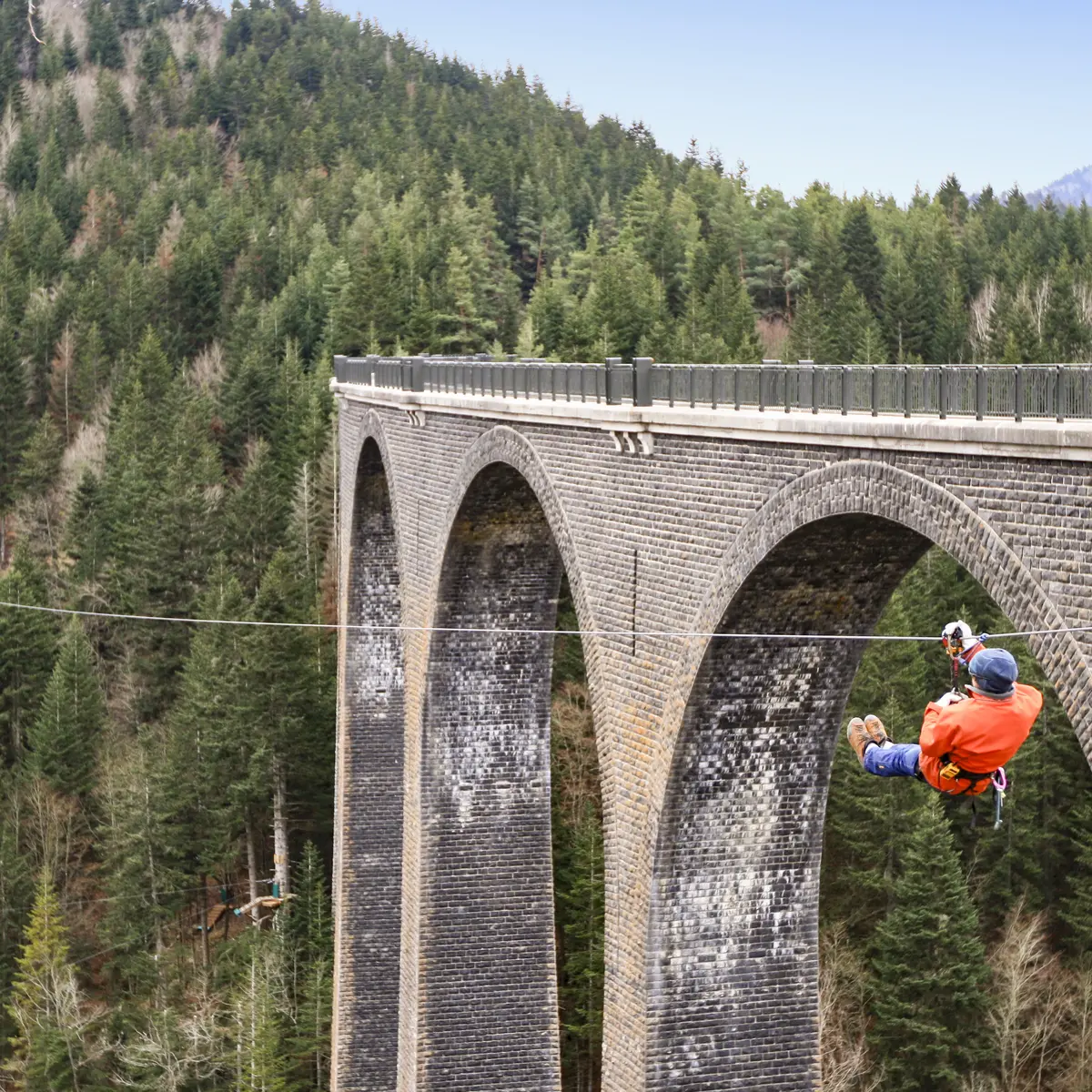 Tyroliennes géantes
