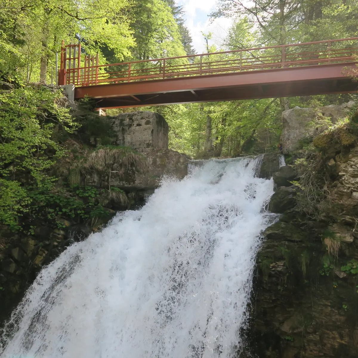 Cascade d'Ardent vue depuis la plateforme