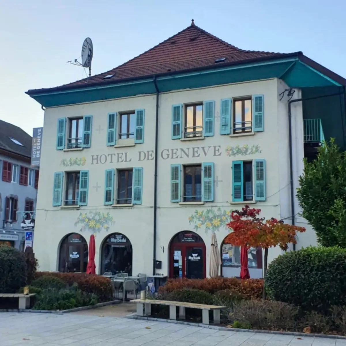 façade hôtel de Genève