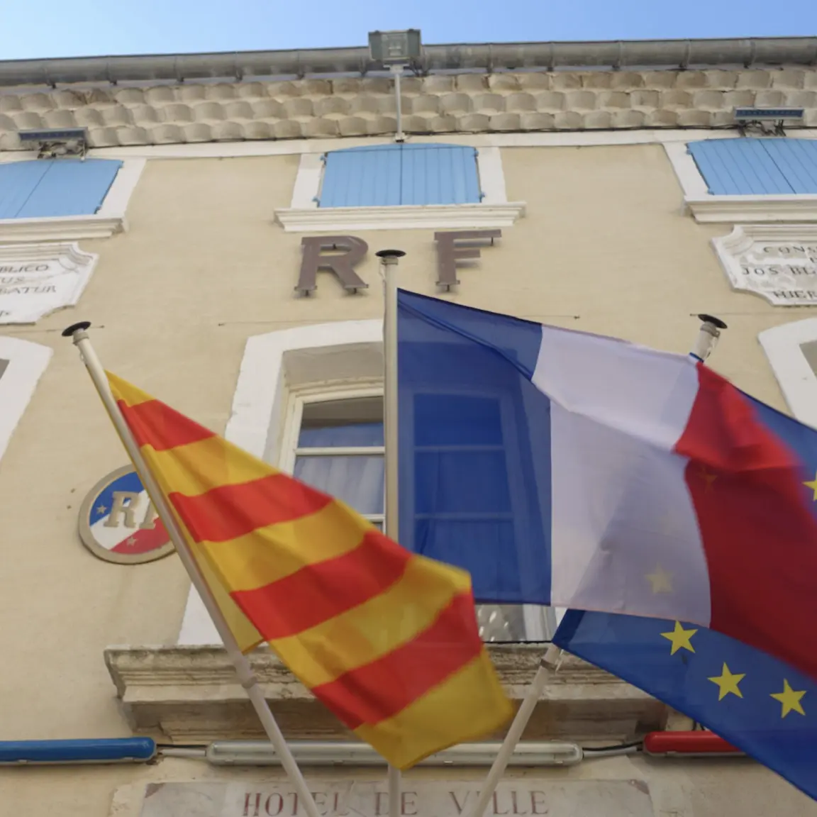 Hôtel de ville de Caderousse