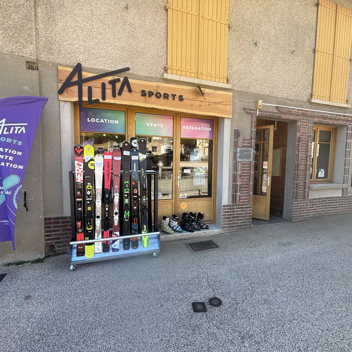 La devanture du magasin Alita Sports