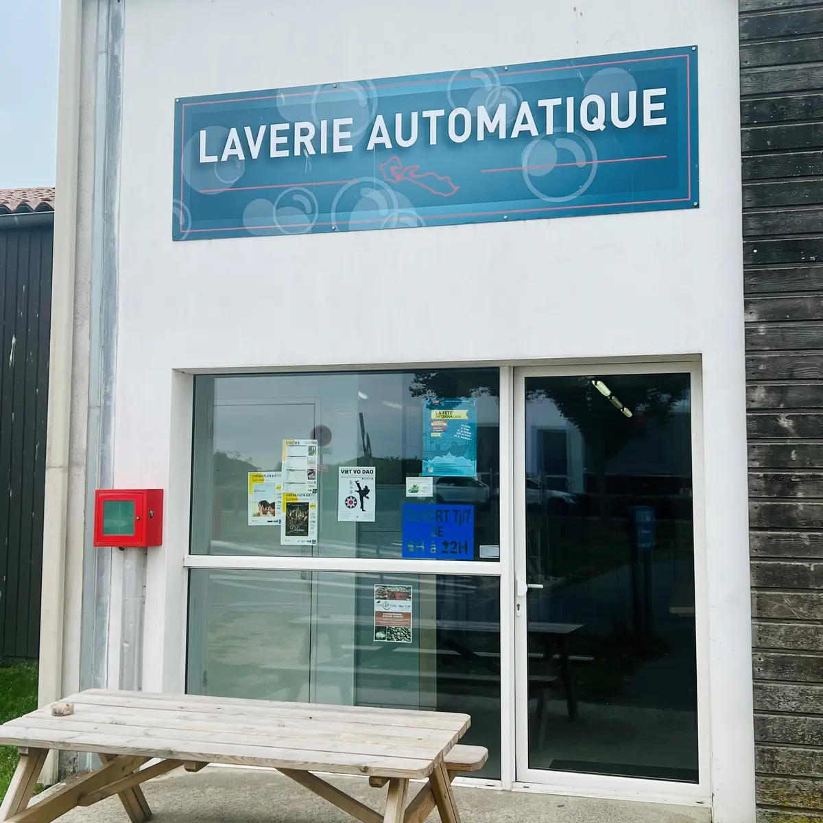 Laverie automatique 7/7