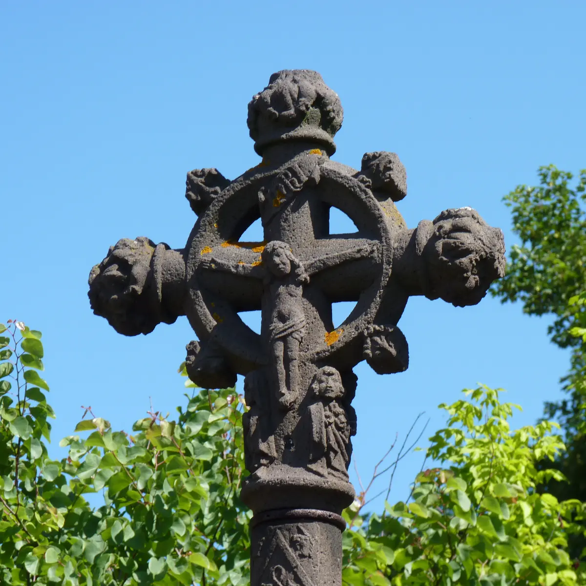 Village vigneron d'enval