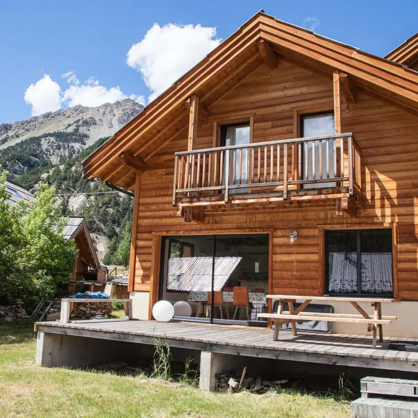Le Métis , location hameau des Chazals