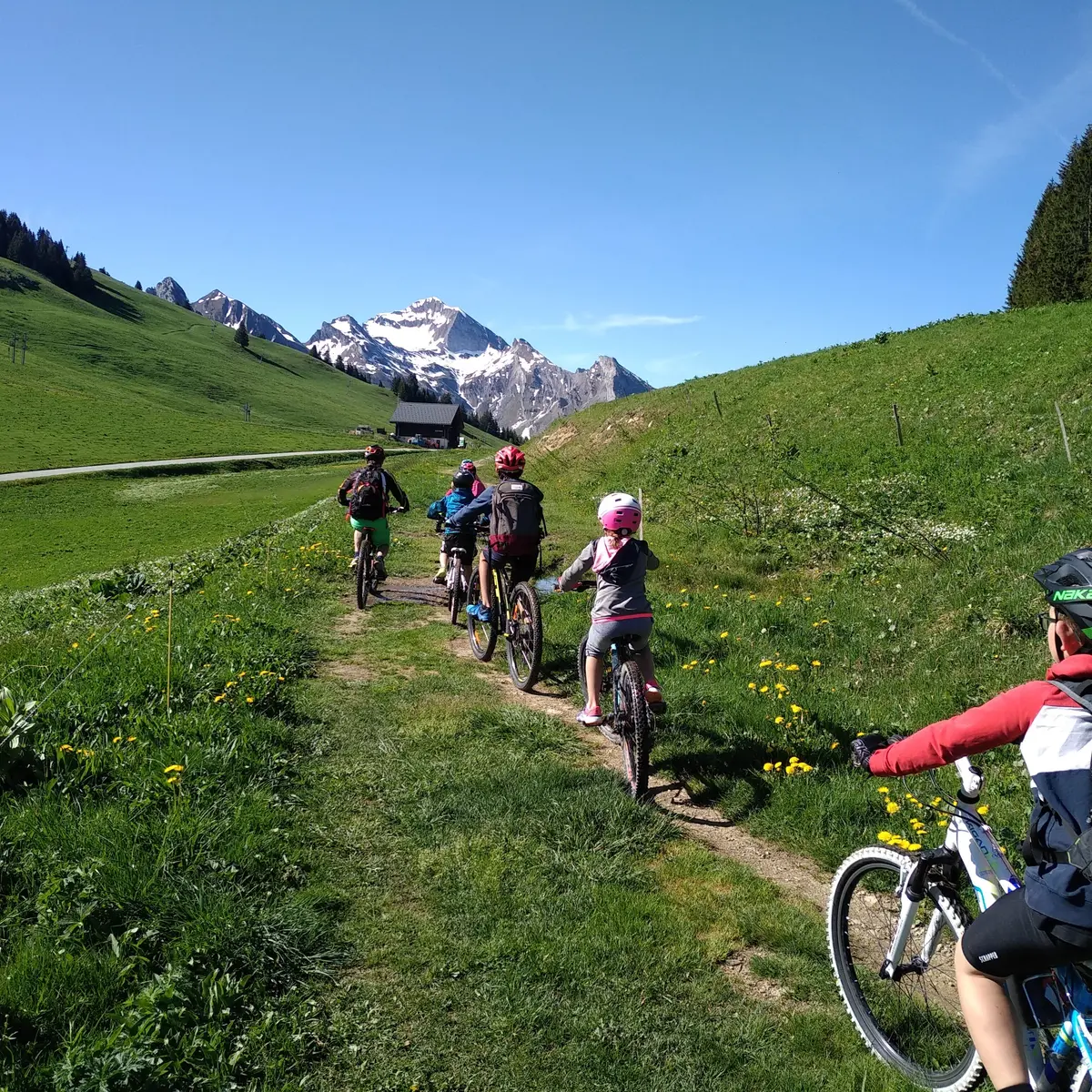 SORTIE COLO MONTAGNE