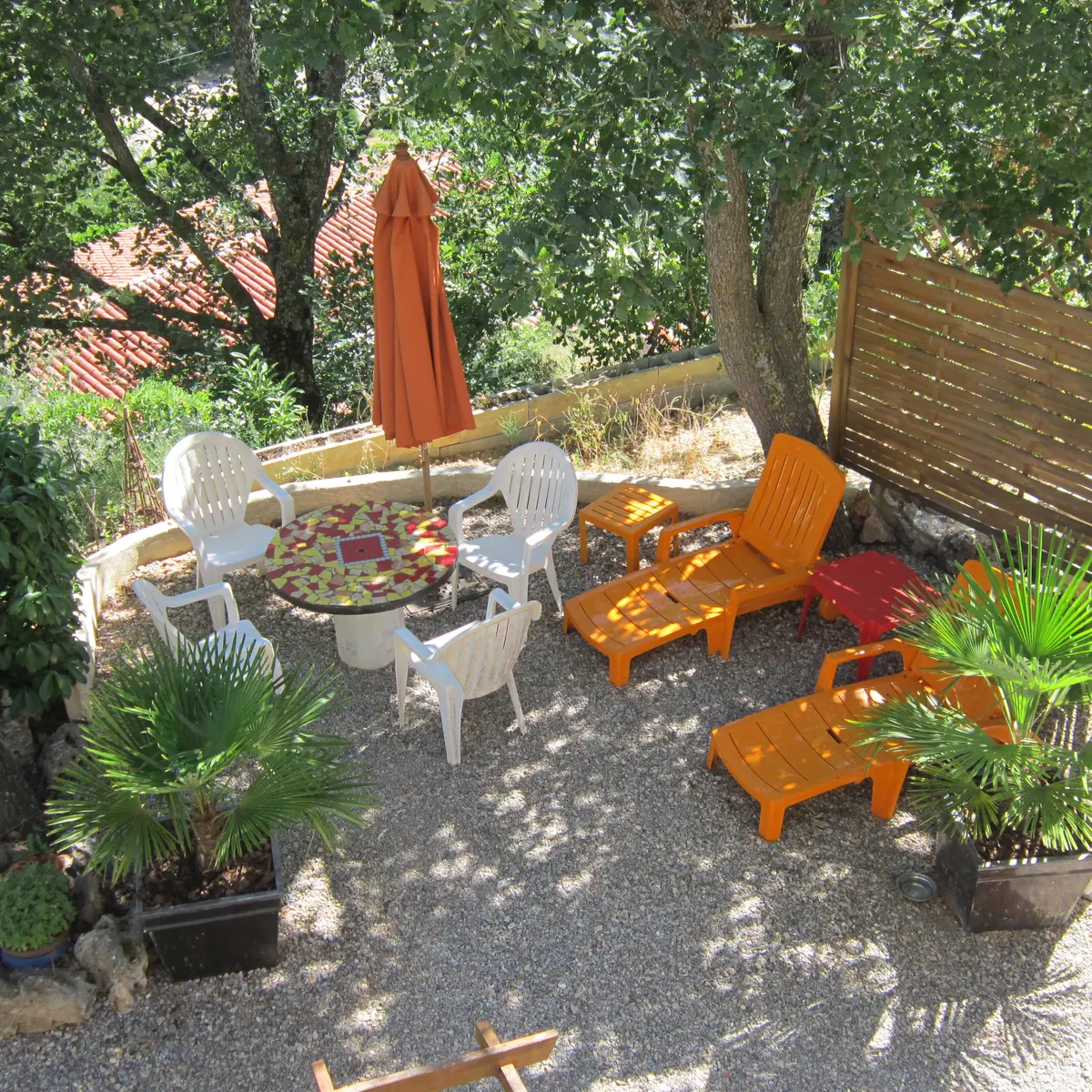 Gîte Sainte Croix - Coin terrasse privé