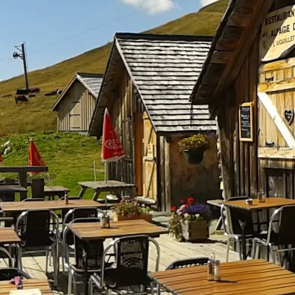 Terrasse Alpages de Balme Chamonix été