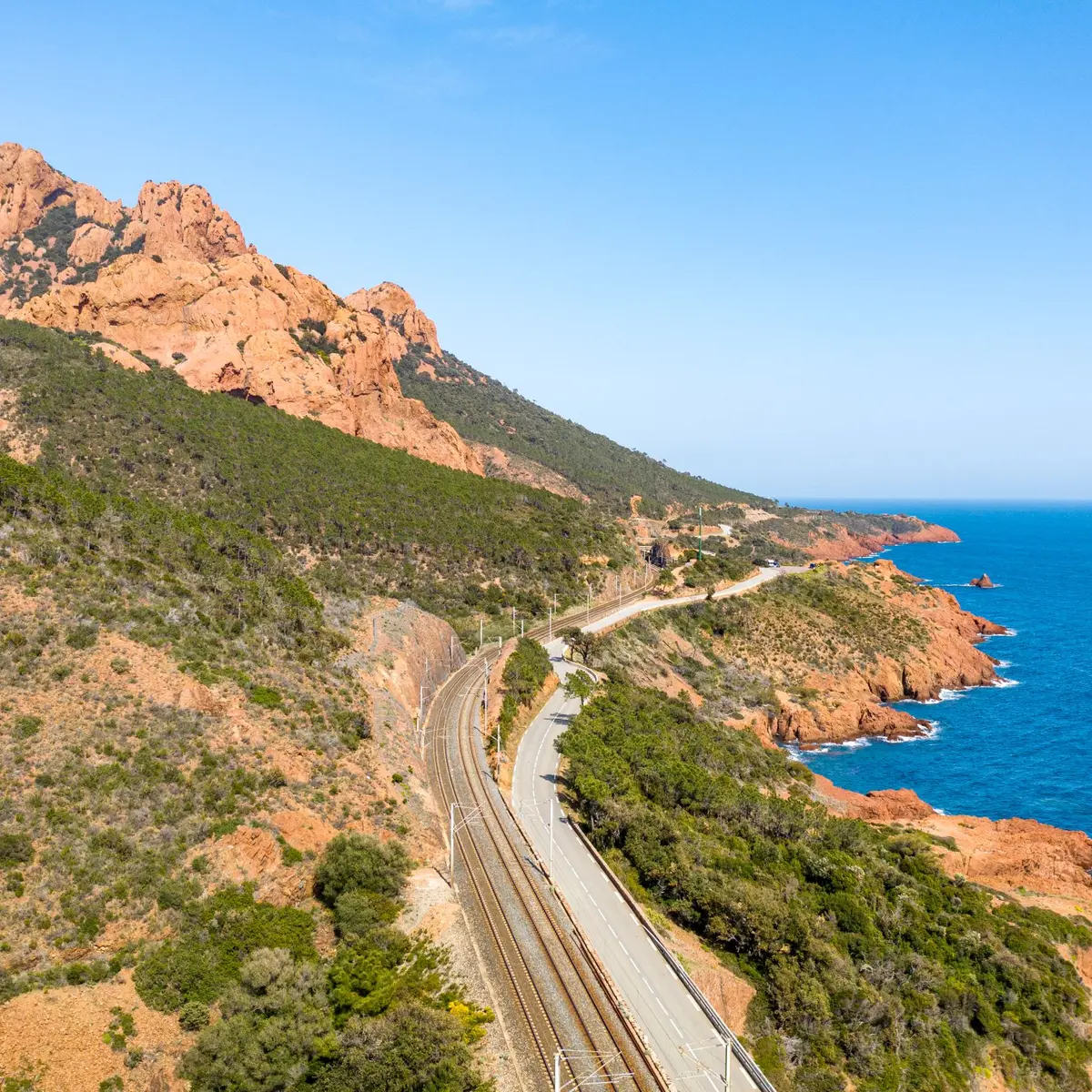 Tour bus de la Corniche d'Or