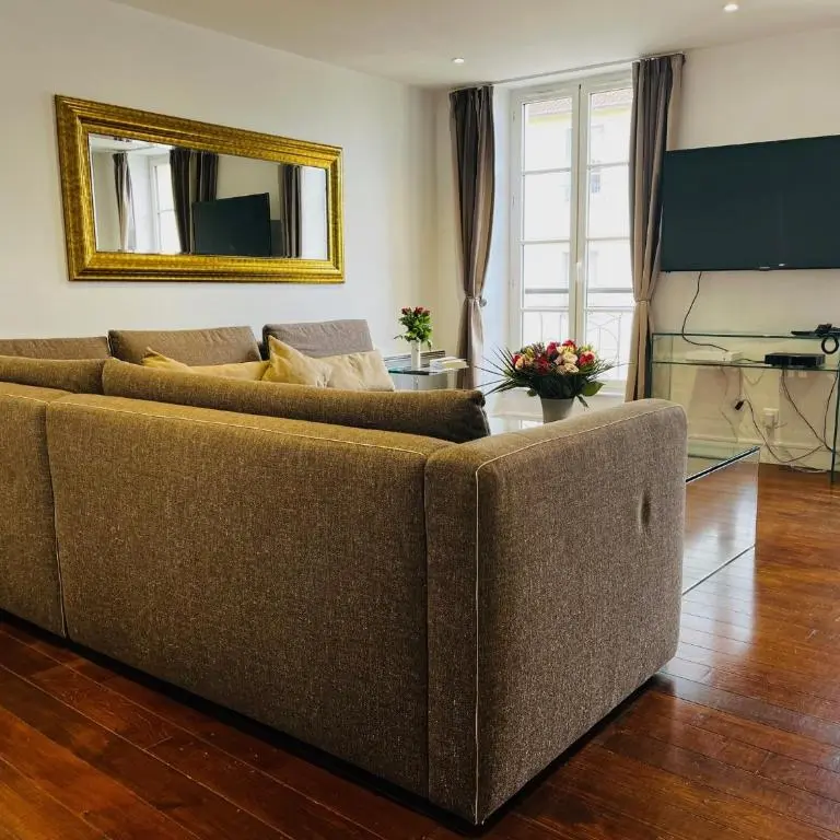 Bel appartement chic et cosy à S aint-Germain-en-Laye_Saint-Germain-en-Laye