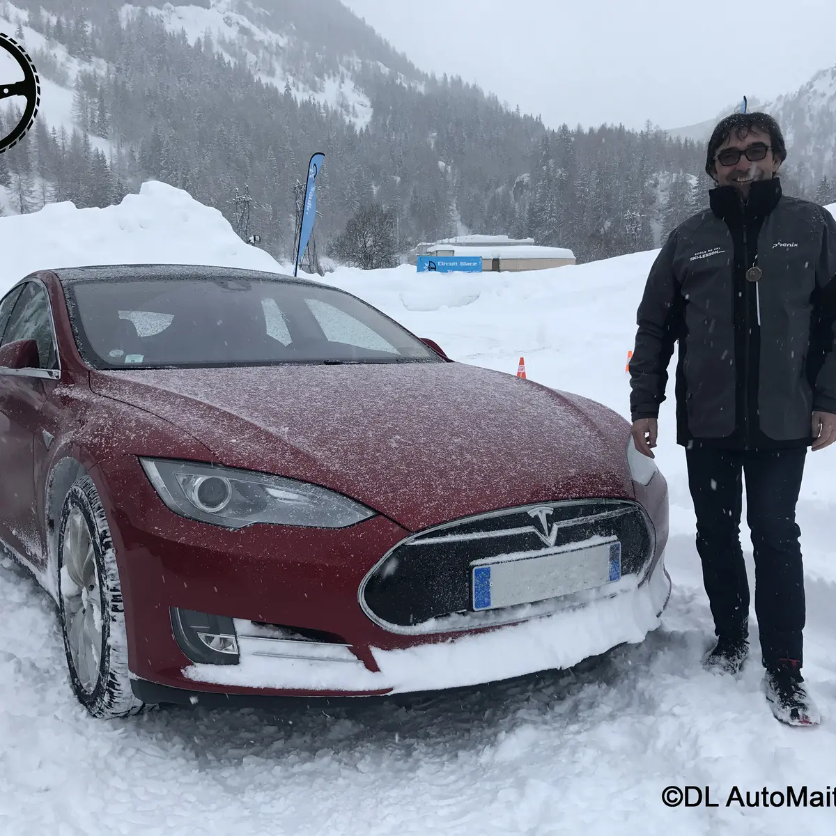 Voiture électrique en conditions de neige_Automaitrise.com_Val d'Isère