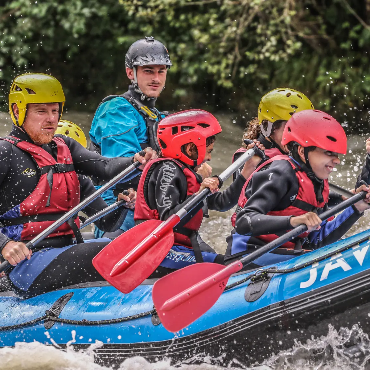 Rafting LOISIRS - Chamonix - Adventures Payraud Session Raft ©