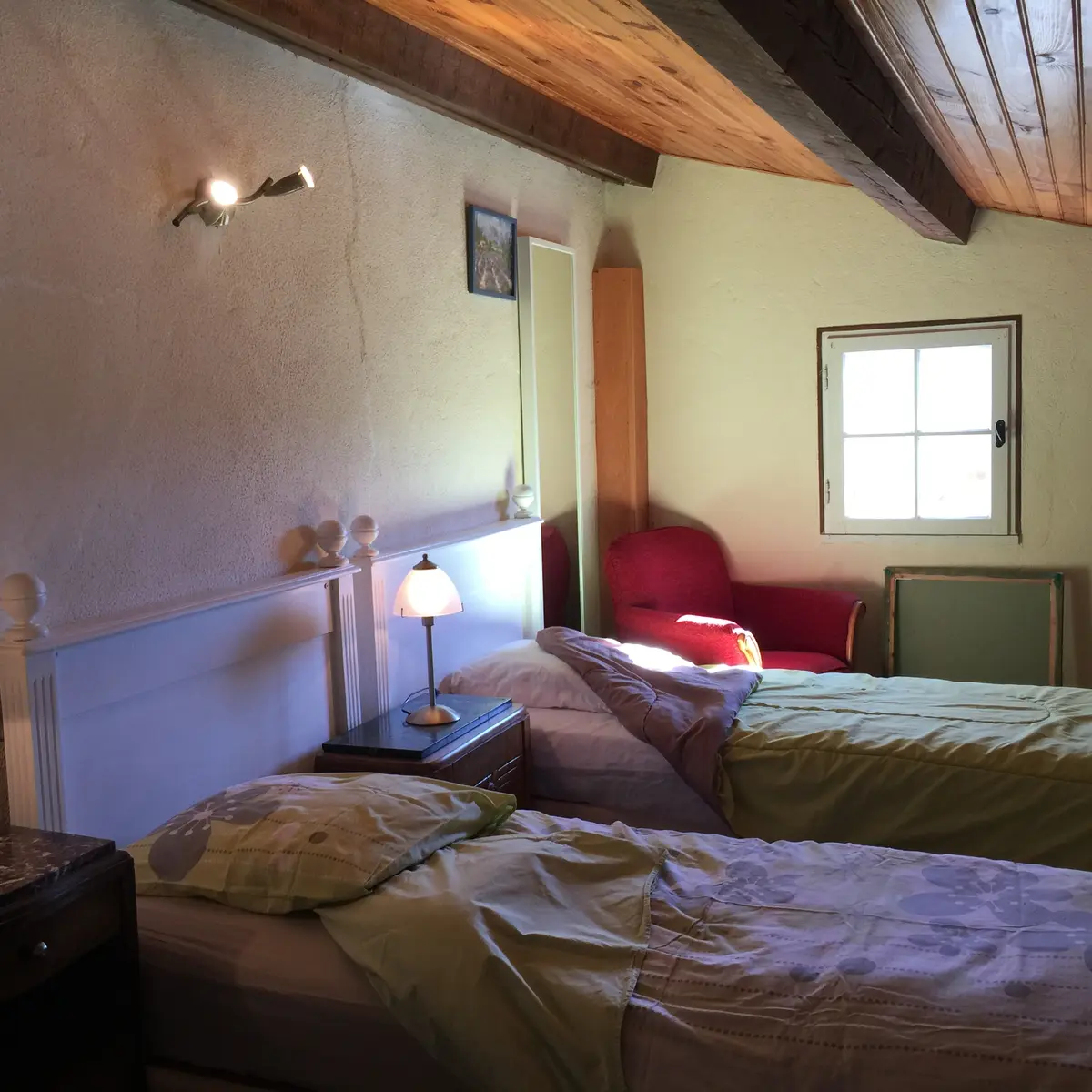 Chambre enfants à l'étage - Gîte Esparron