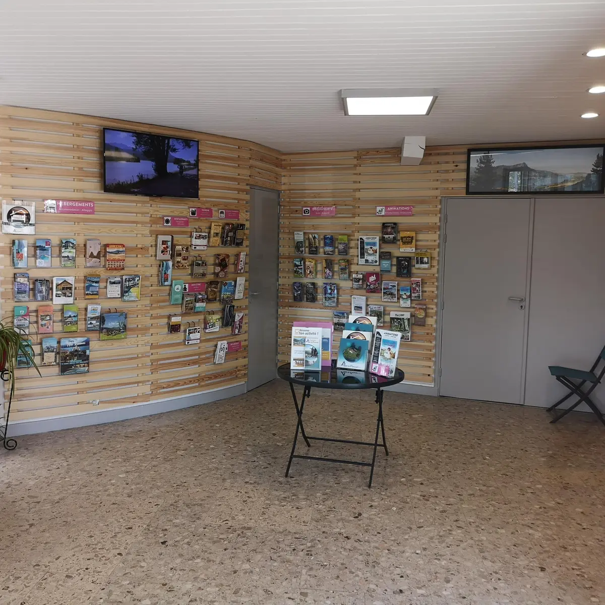 Bureau d'Informations Touristiques de Savines-le-Lac - Serre-Ponçon_Savines-le-Lac