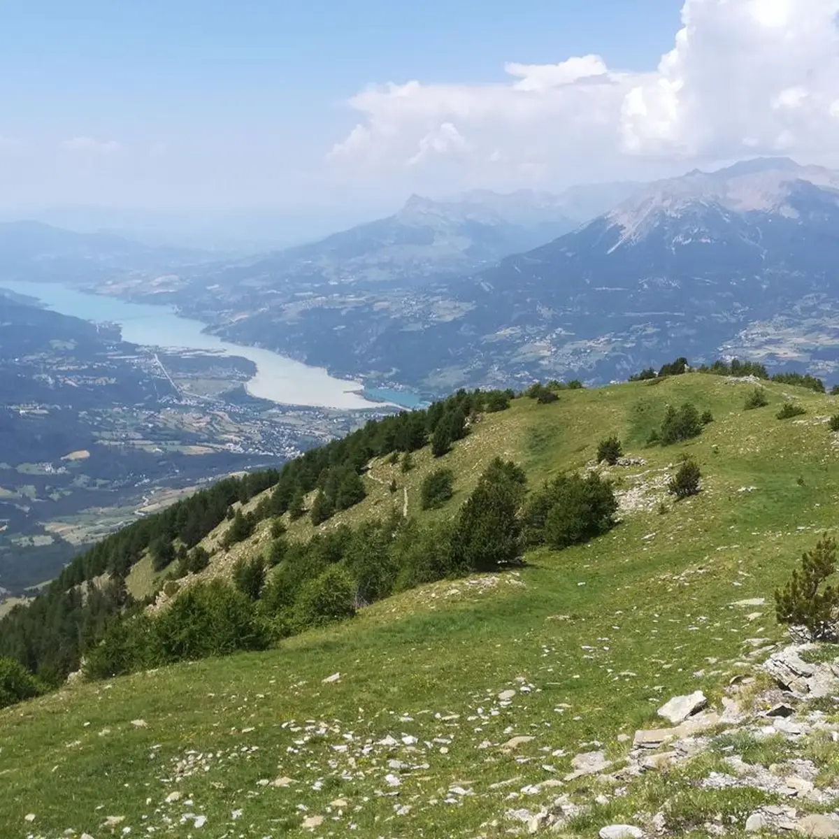 Point de vue sur le Lac de Serre-Ponçon