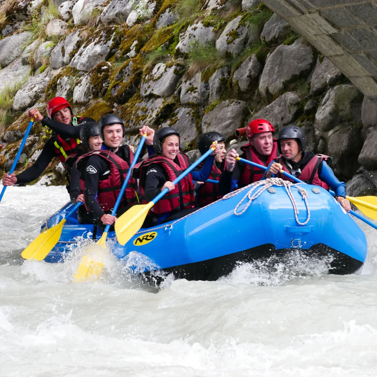 Evolution2-Chamonix-Rafting action