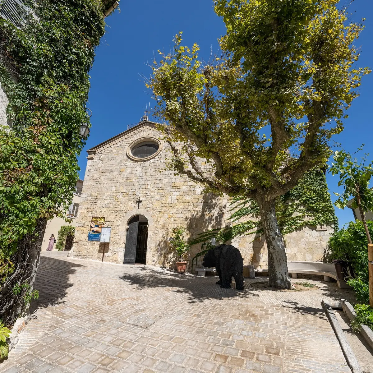 Eglise Saint-Jacques le Majeur Mougins vieux-village