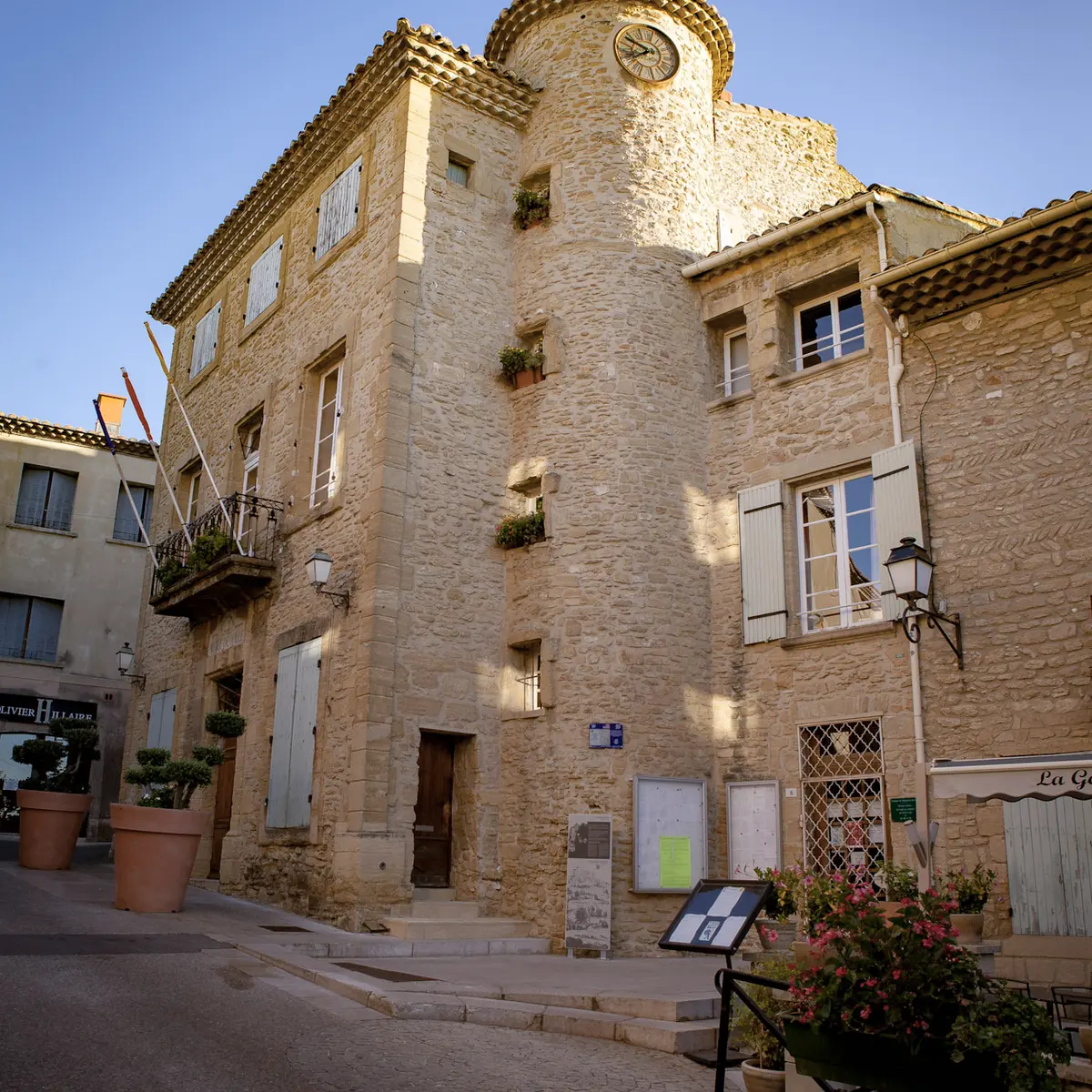 Mairie de Châteauneuf-du-Pape