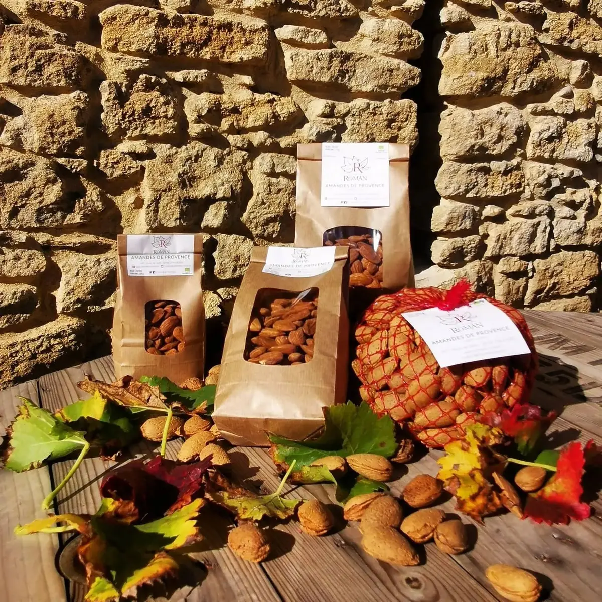 Les amandes bio du Domaine Roman