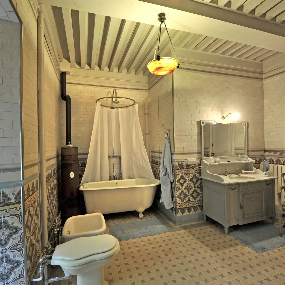 Château de Vollore - Salle de bain appartement Marie-Louise
